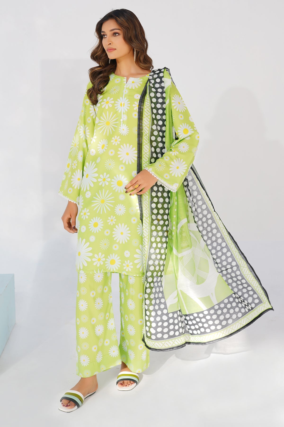 (Unstitched) Digital Printed Linen 3(Piece)